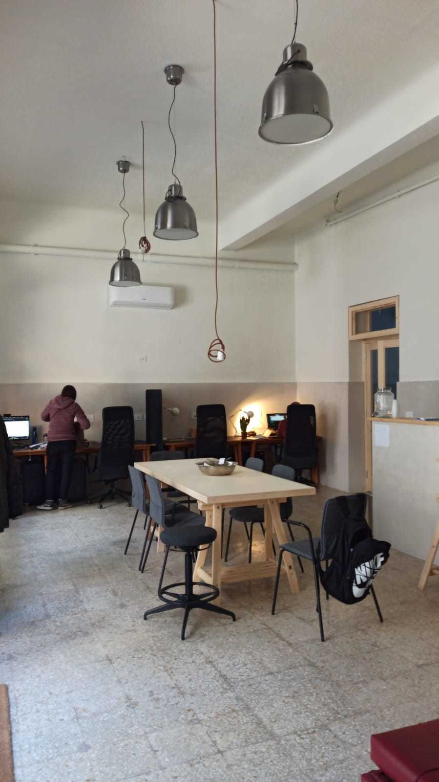 LoStabile - Coworking (monthly desk)