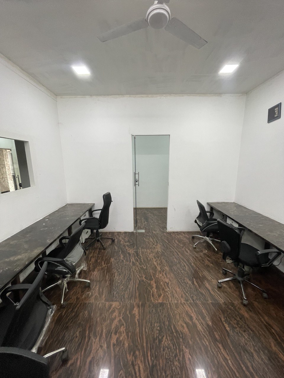 8 Seater Private Cabin - Serviced Office For Rent in Raipur 8 Seater Private Cabin - Serviced Office For Rent in Raipur