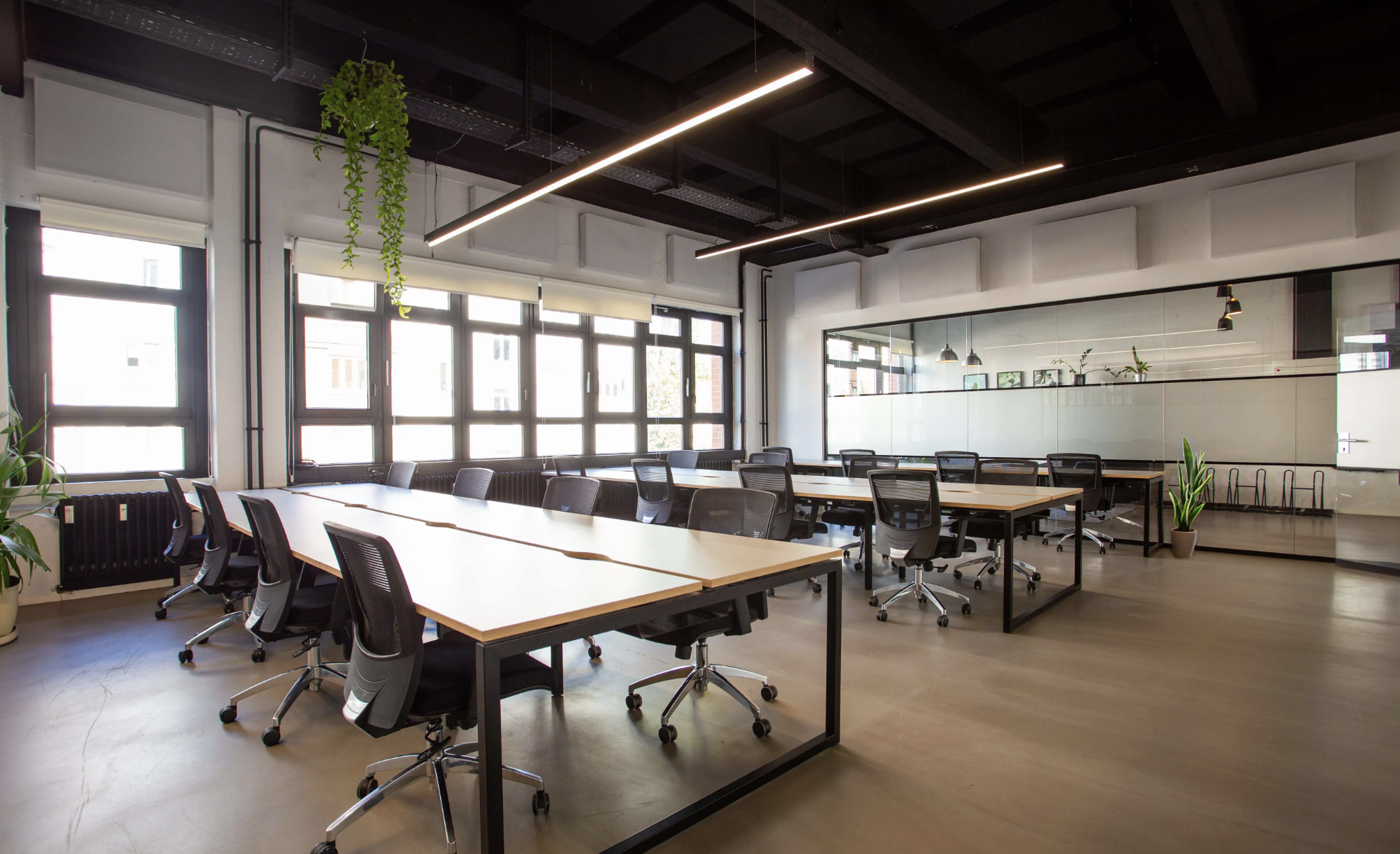 Techspace Kreuzberg - Beautiful and Bright Coworking Studio 