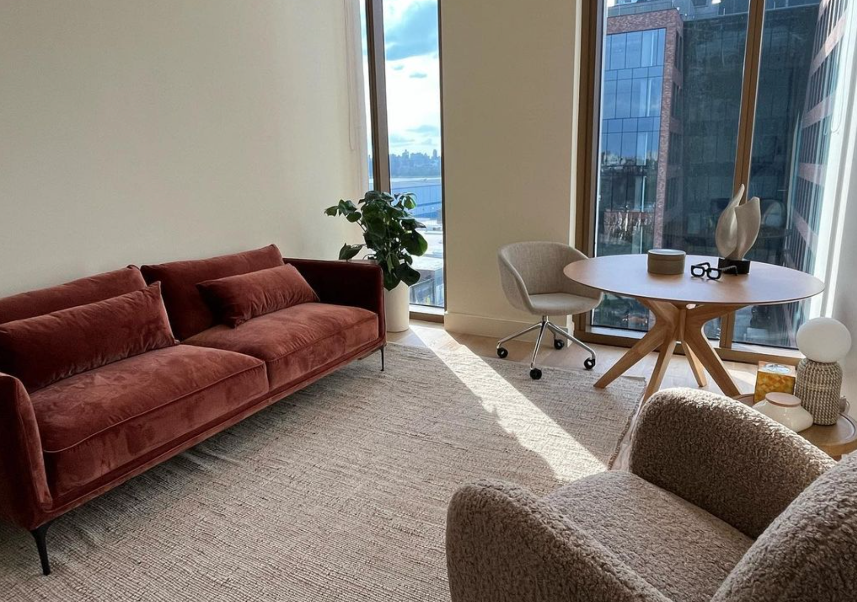 Blue Panda Office Spaces -Private office 707