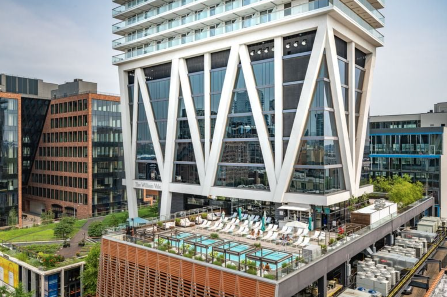 Office 5 Suite 706 @Blue Panda Office Spaces