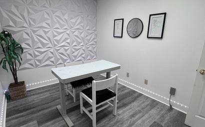 Spacious Daily Rental Suites for Your Clients Spacious Daily Rental Suites for Your Clients