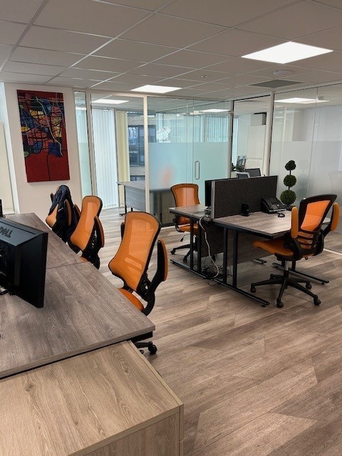 Shared Offices Battersea/ Nine Elms up to 6 desks Shared Offices Battersea/ Nine Elms up to 6 desks
