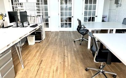 Desk rentals in a sunny loft space in Gowanus! Desk rentals in a sunny loft space in Gowanus!
