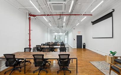 Full Floor Office for 30 people (302) Full Floor Office for 30 people (302)