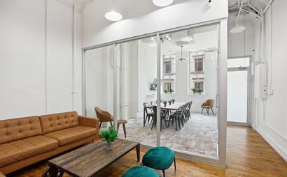 Full Floor Office for 30 people (302) Full Floor Office for 30 people (302)