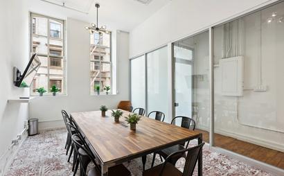 Full Floor Office for 30 people (302) Full Floor Office for 30 people (302)