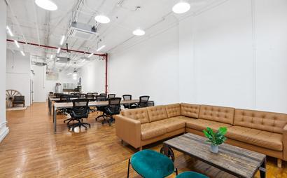 Full Floor Office for 30 people (302) Full Floor Office for 30 people (302)