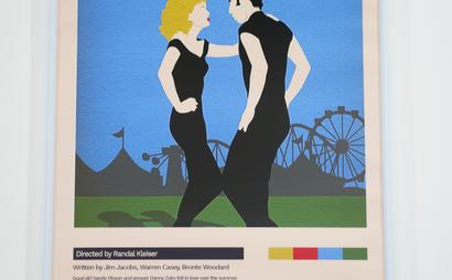 Themed 4K HDR Workstation at Scroll Stop Themed 4K HDR Workstation at Scroll Stop