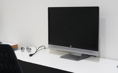 1080p Workstation / Desk at Scroll Stop 1080p Workstation / Desk at Scroll Stop