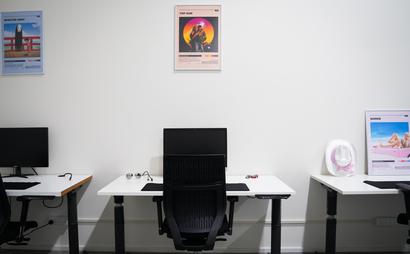 1080p Workstation / Desk at Scroll Stop 1080p Workstation / Desk at Scroll Stop