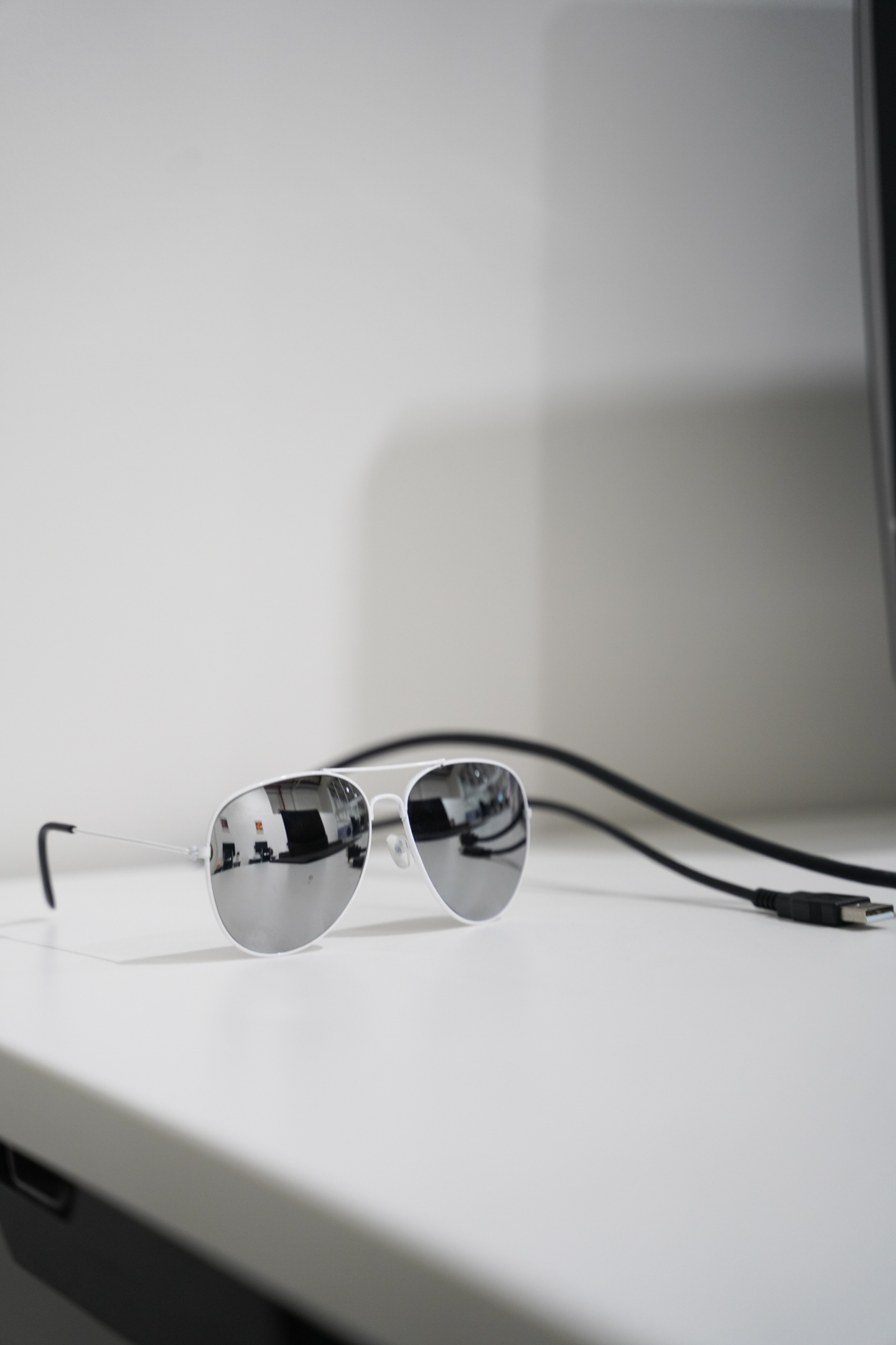 1080p Workstation / Desk at Scroll Stop