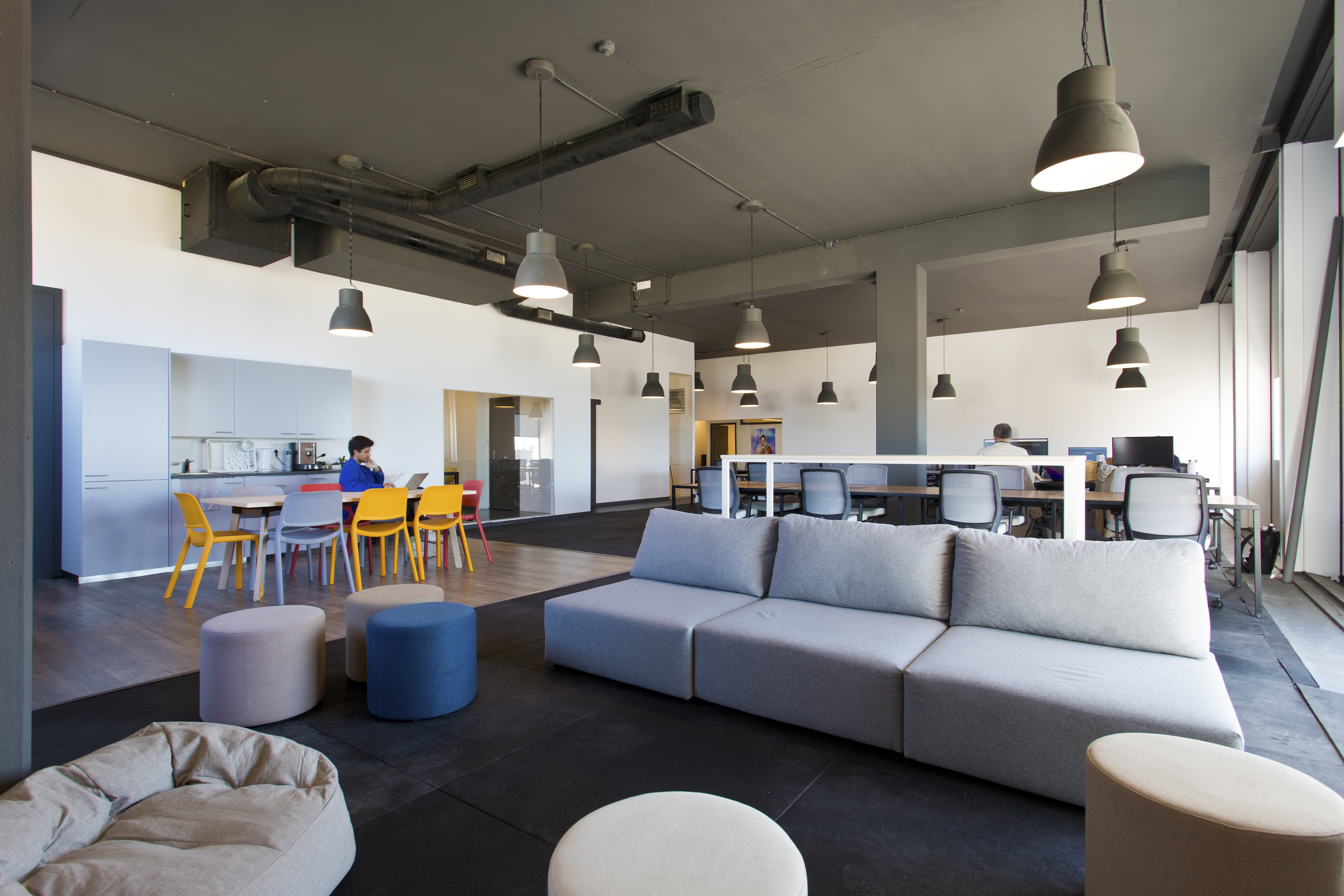 DeHouse Edifício Transparente