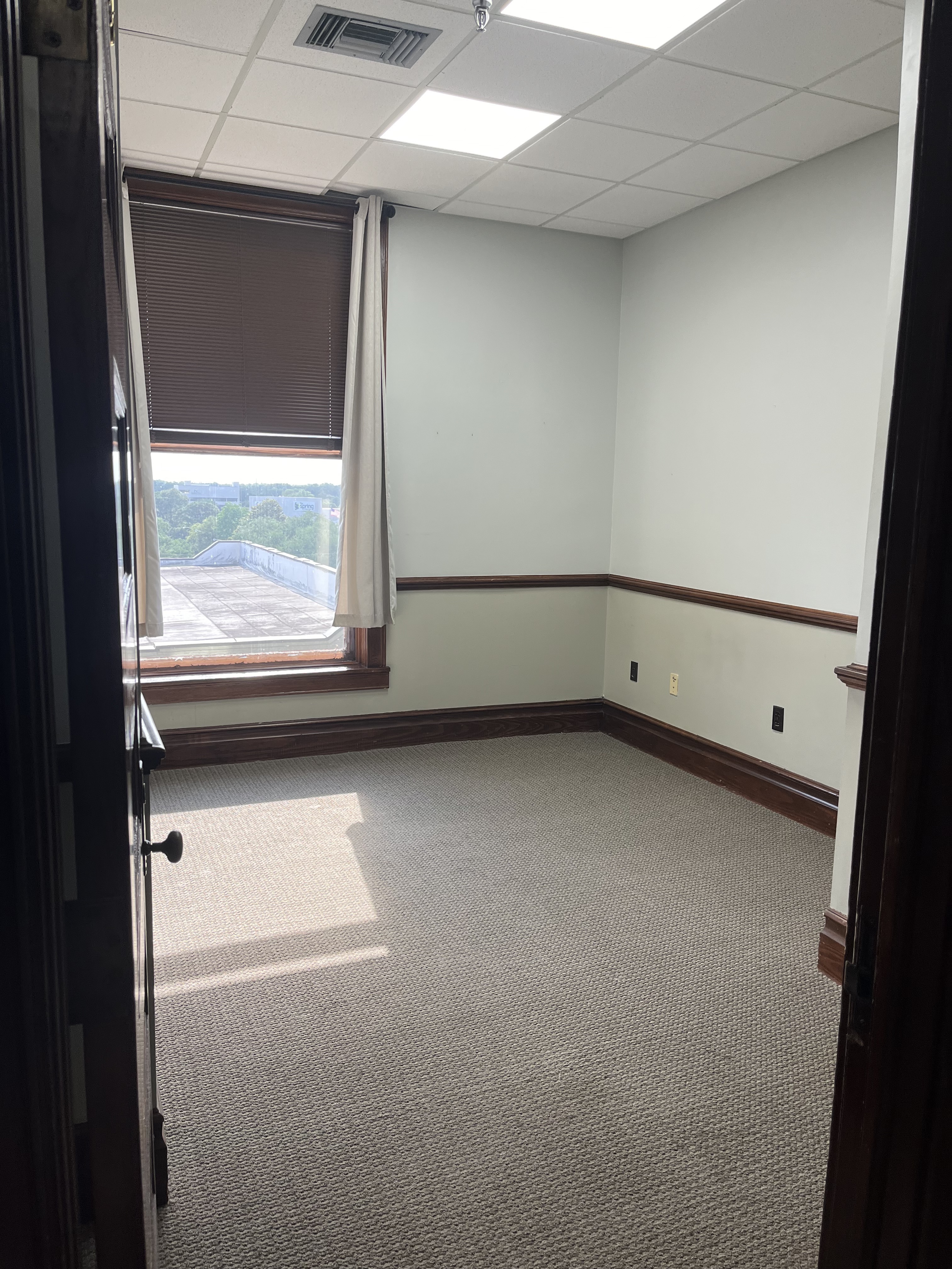 513 - Blount Building