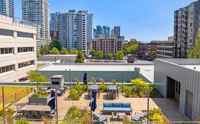 Private Team Suite for 3 to 5 Occupants Private Team Suite for 3 to 5 Occupants