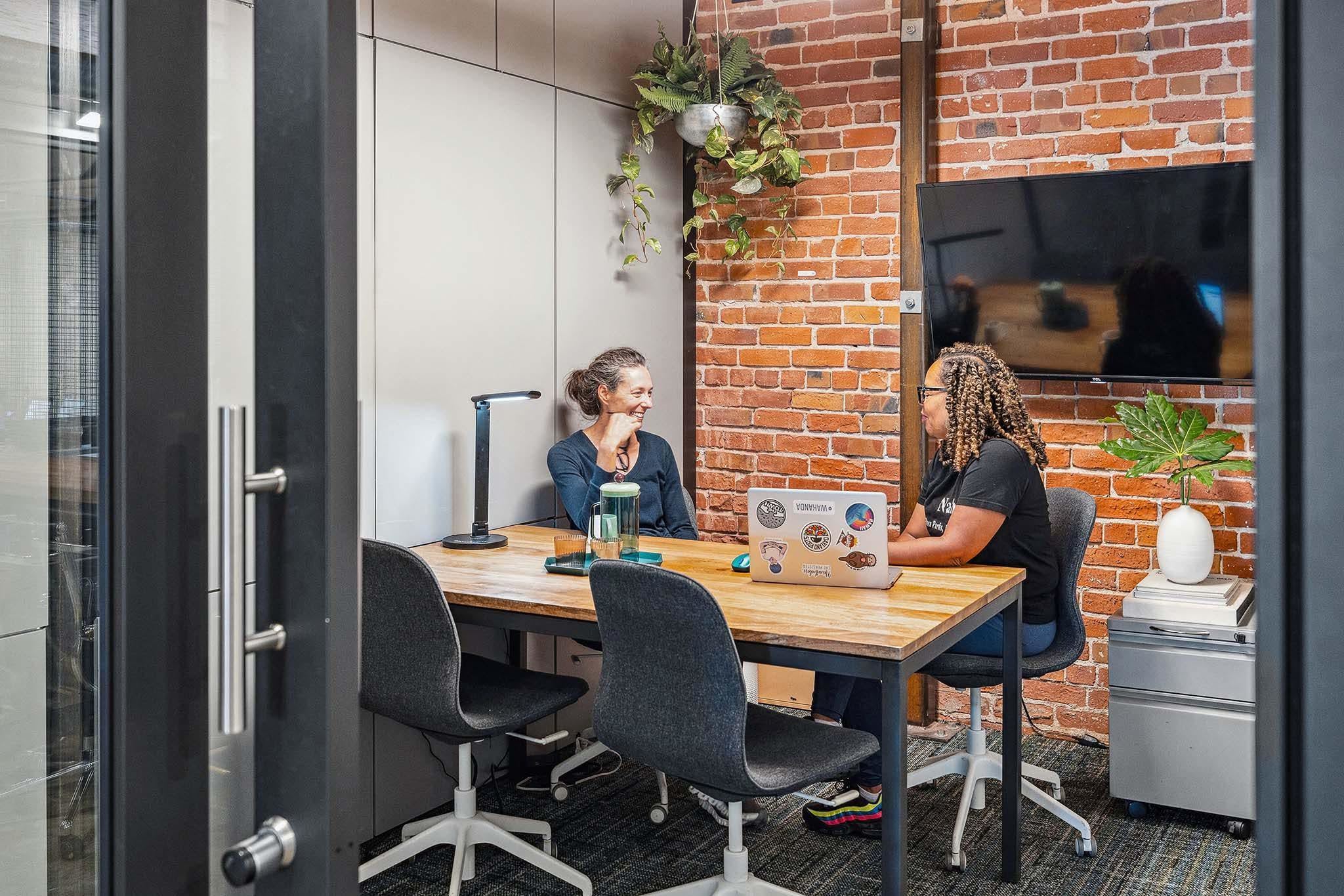 Opal Room (Small Meeting Room)