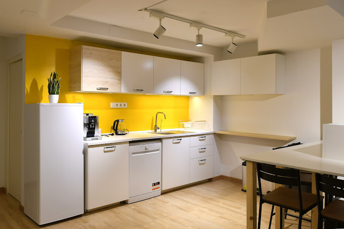 Coworking Sant Antoni Barcelona | Fix, Flex y Day Pass