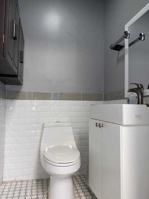 Private office with Private bath & BBQ