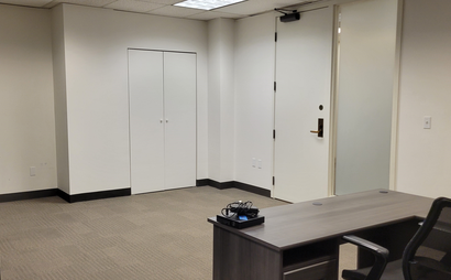 Sublease Opportunity in the Heart of Seattle! Sublease Opportunity in the Heart of Seattle!