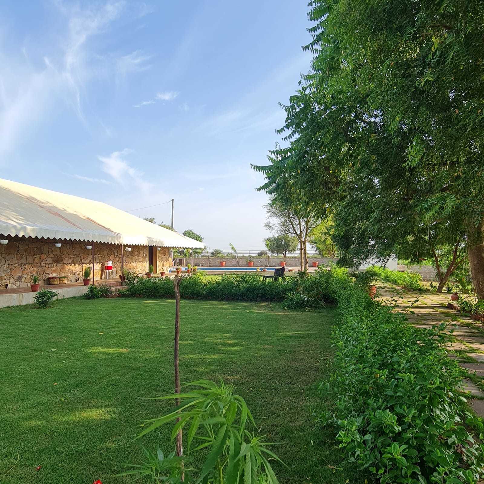 The Rustic Villa: The Best Luxury Villa in Jaipur for Parties and Family Gatherings