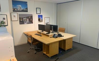 Dedicated Desks in Bright Collingwood Office with Outdoor Terrace Dedicated Desks in Bright Collingwood Office with Outdoor Terrace