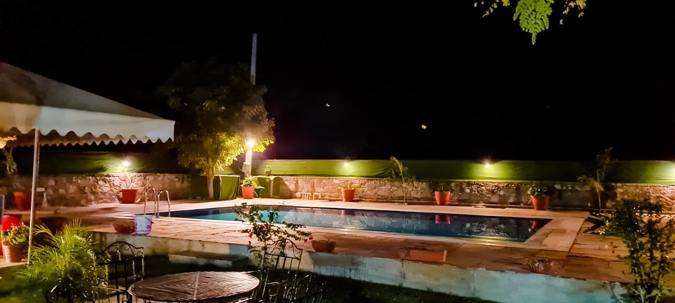 The Rustic Villa: The luxury Villa in Jaipur for Parties and Family Party Villa in Jaipur 