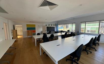 🚨 Prime Office Space for Lease – Off Chapel Street, Windsor! 🚨 🚨 Prime Office Space for Lease – Off Chapel Street, Windsor! 🚨