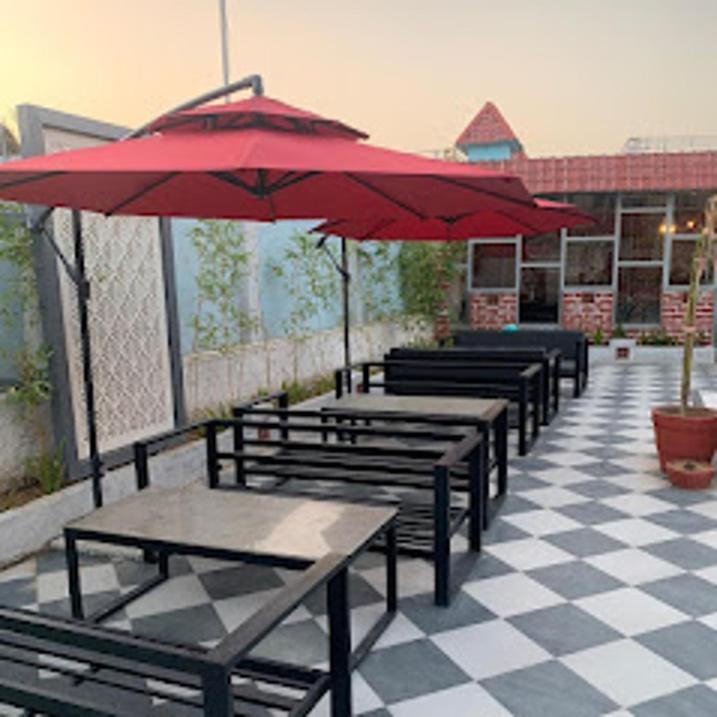 Why The Sparkle Farm House is the Best Option for Corporate Pool Parties and Family Day Outings?