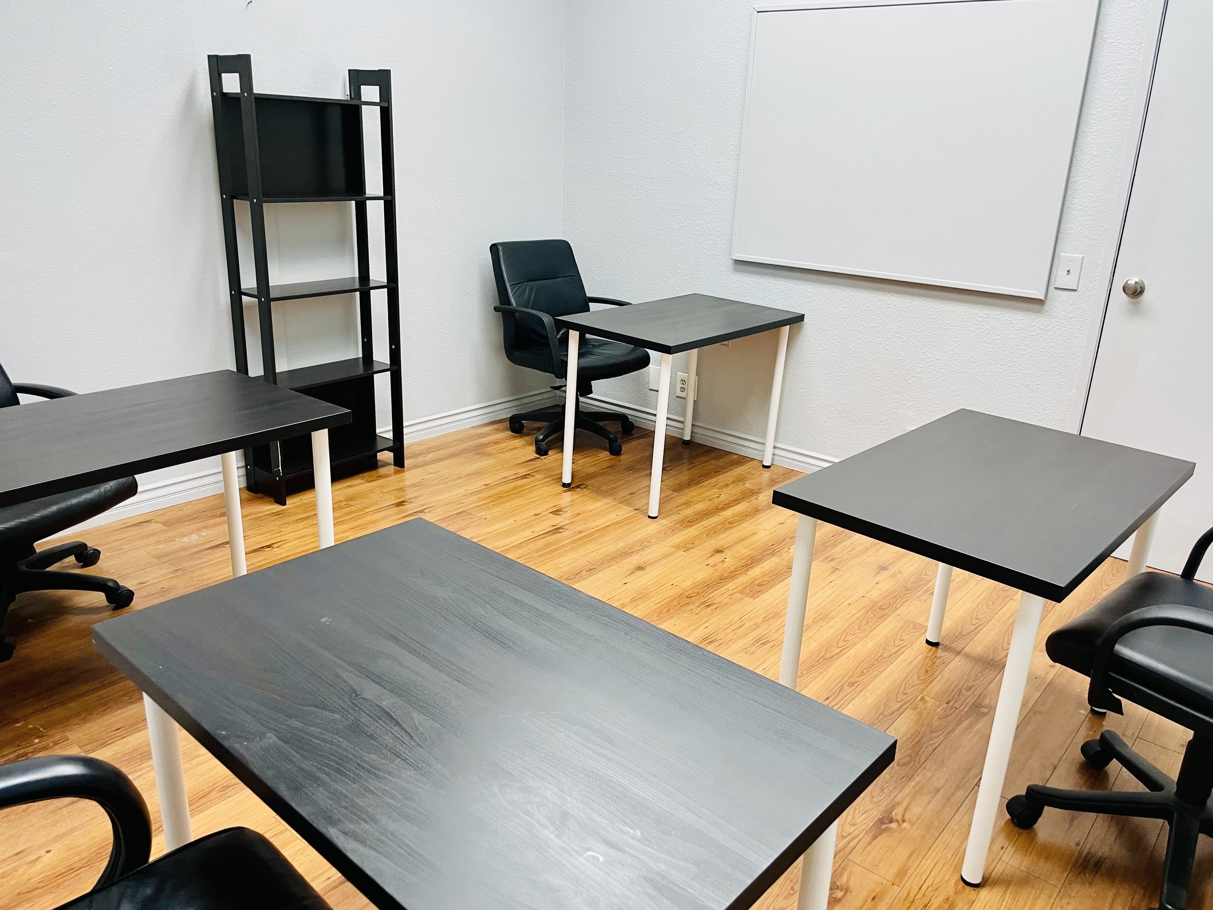 Office 74 826 South Victory Blvd, Burbank CA  