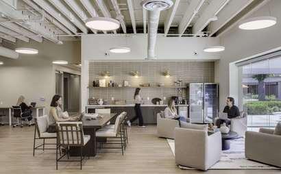 Co-Working Desk for the Day Co-Working Desk for the Day