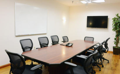 Flatiron Day Office for Teams of 1-4 Flatiron Day Office for Teams of 1-4