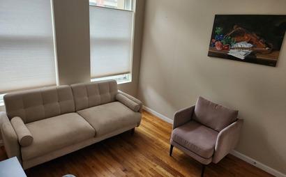 Flatiron Day Office for Teams of 1-4 Flatiron Day Office for Teams of 1-4