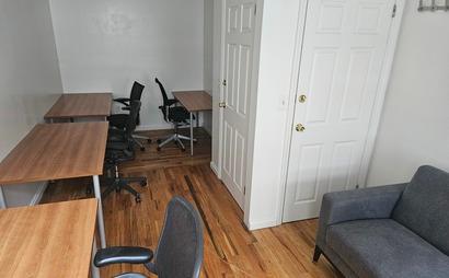 Flatiron Day Office for Teams of 5-10 Flatiron Day Office for Teams of 5-10