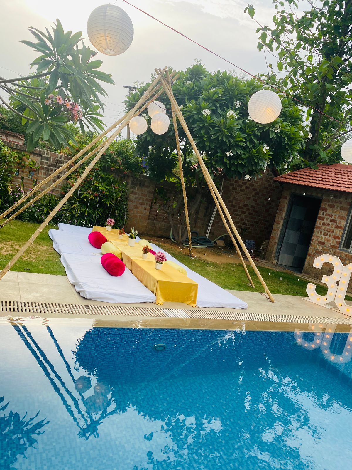 SimBliss Farmhouse:  Best Party Farmhouse in Gurgaon