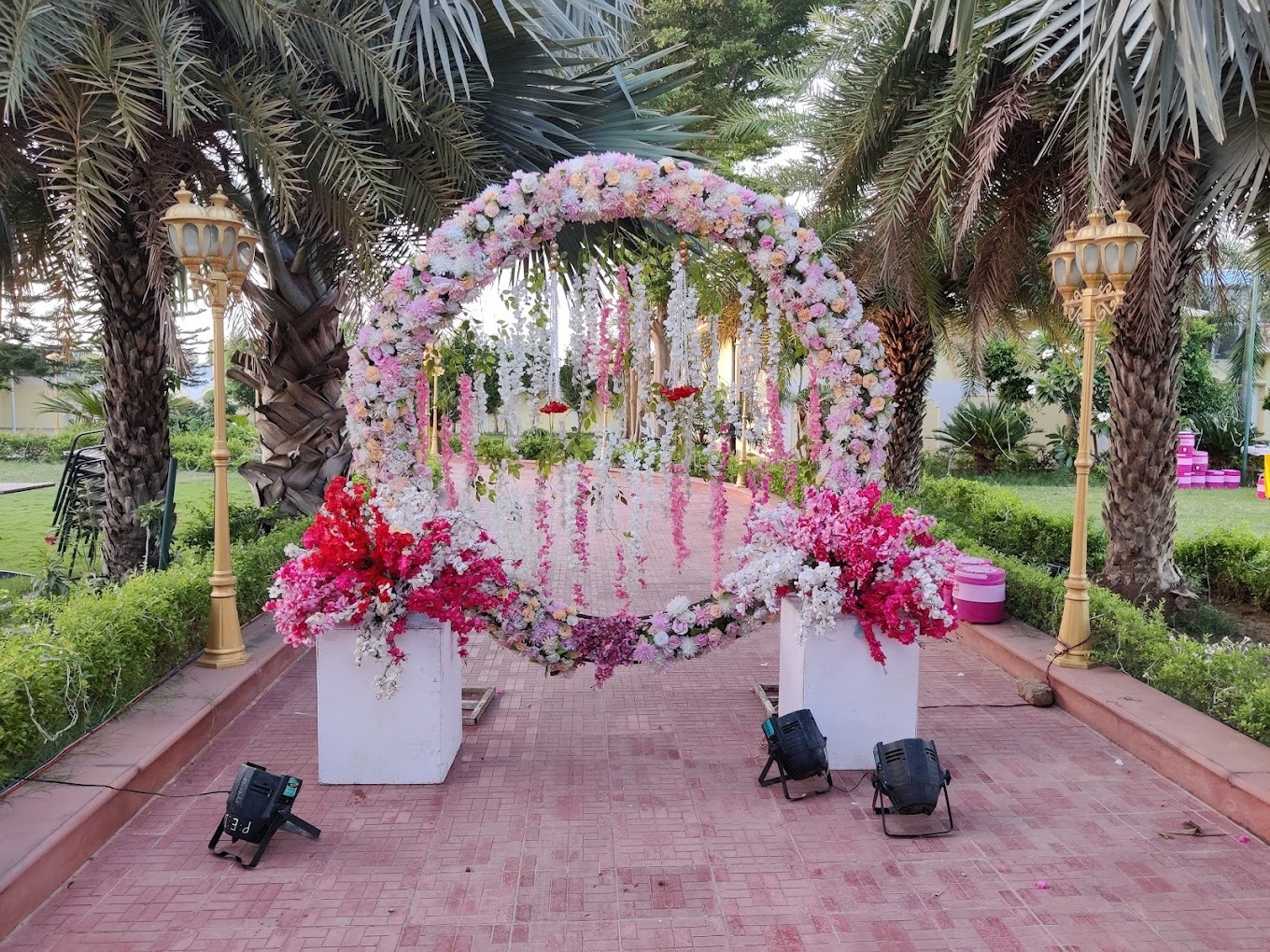 Black Bear Farmhouse - Private Party, Bachelor Party, Destination Wedding, Family Party Place, Private Villa, Farm stay