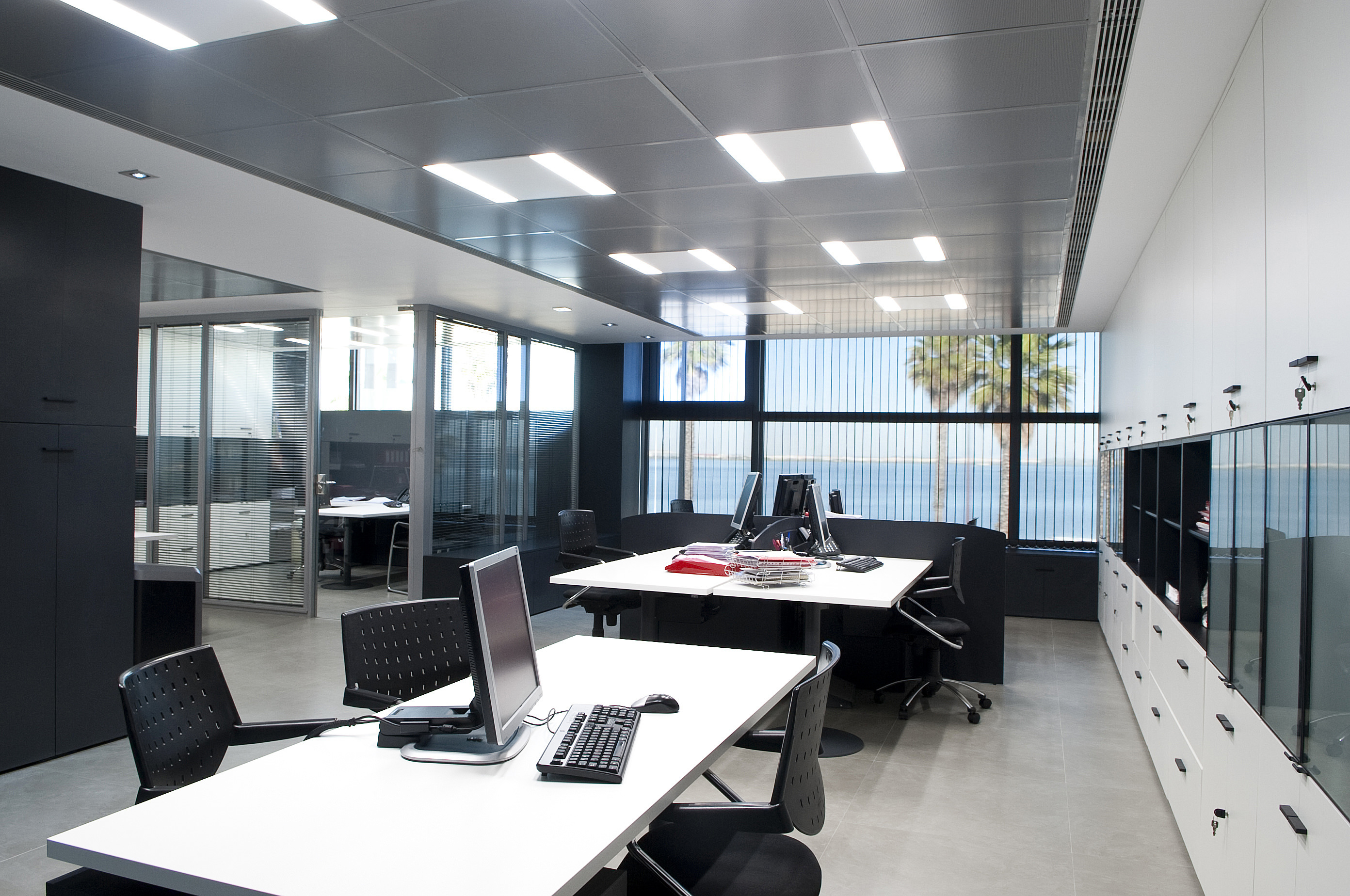 ONITI BUSINESS CENTER