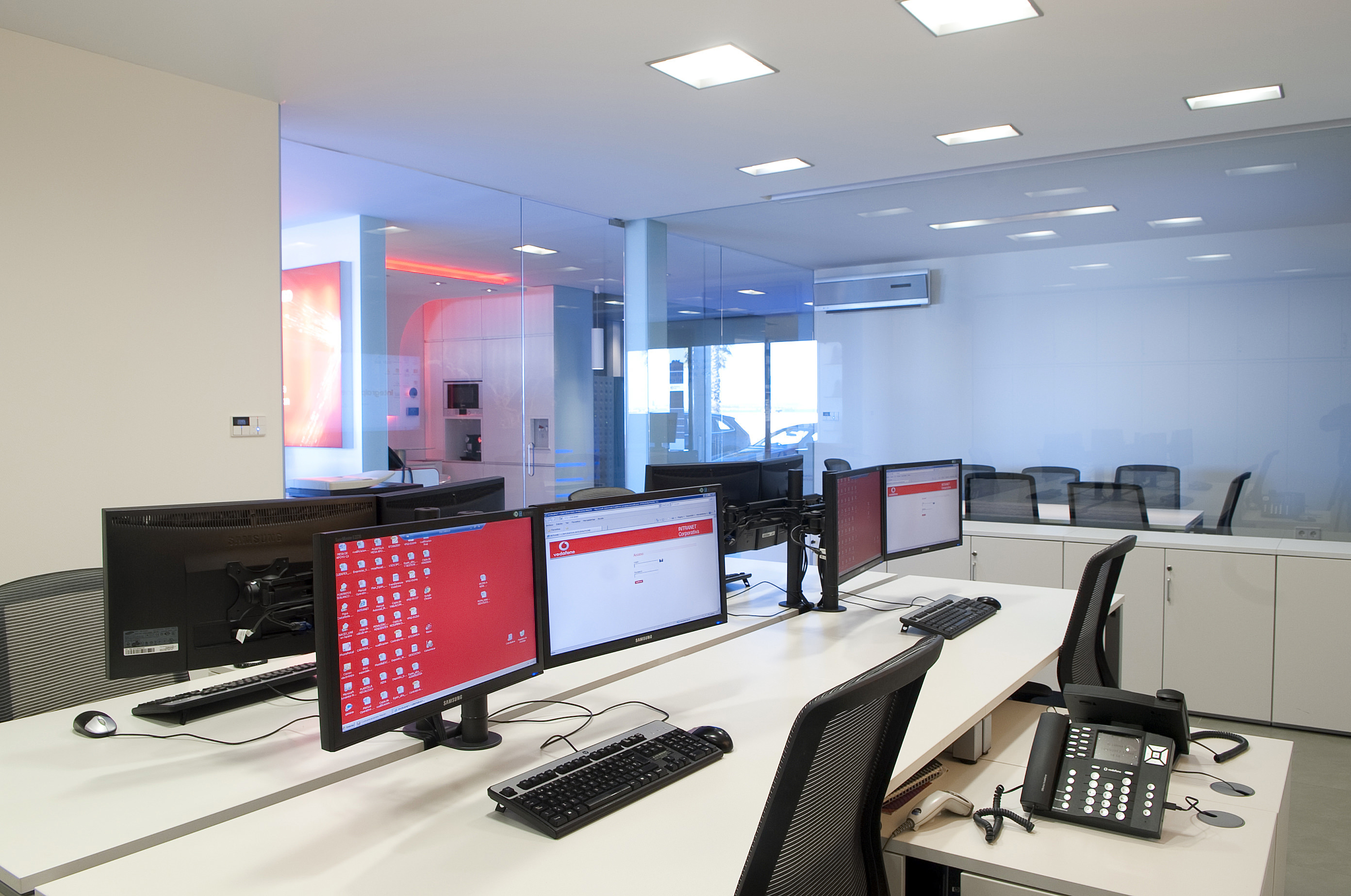 ONITI BUSINESS CENTER