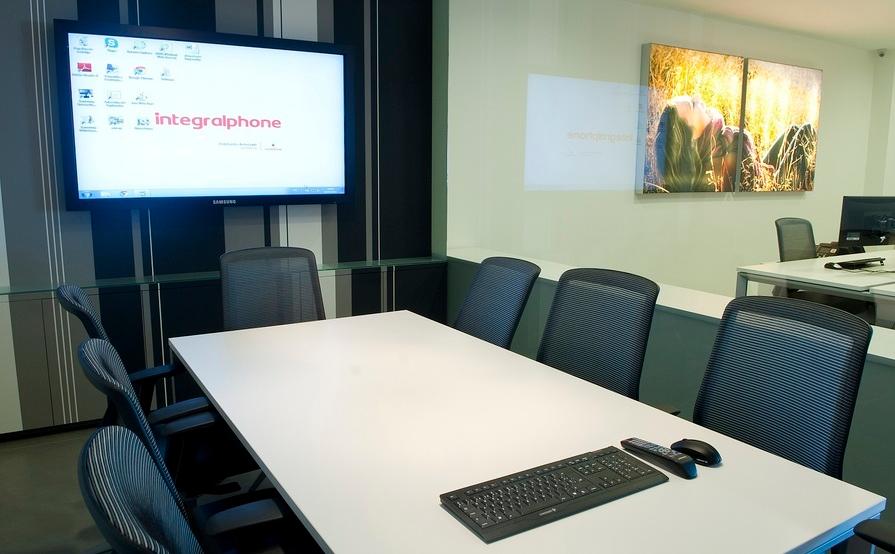 ONITI BUSINESS CENTER