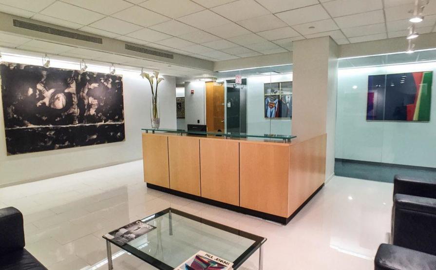 12-Person Conference Room | Coalition Space Rockefeller Center 12-Person Conference Room | Coalition Space Rockefeller Center