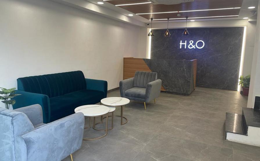 Property consultant & Real estate Solution