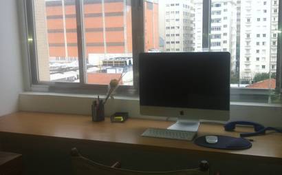 Table, Chair & Macintosh with a great view ! Table, Chair & Macintosh with a great view !