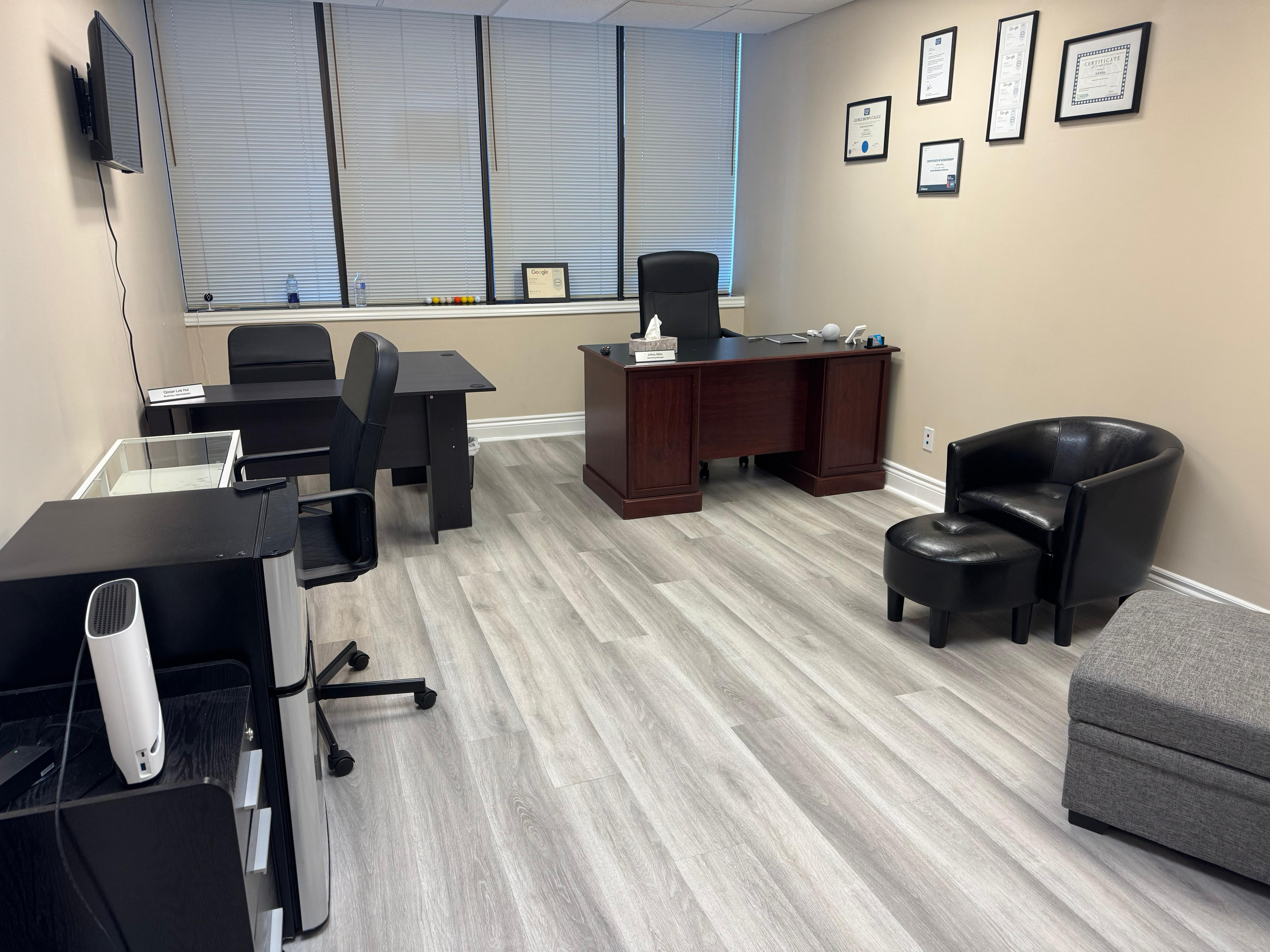 Yonge and Eglinton Daily Private Rental