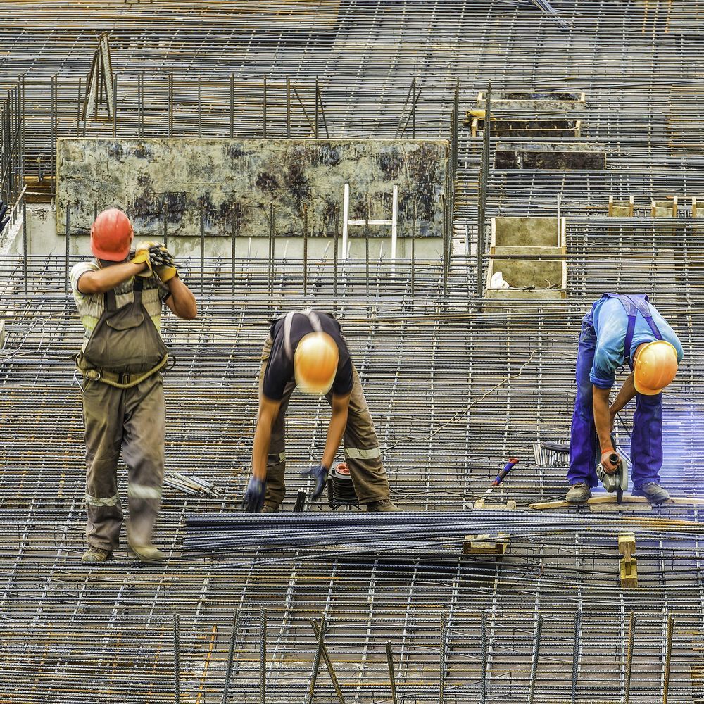 How to Find Reliable Cement Contractors in Sarasota, FL