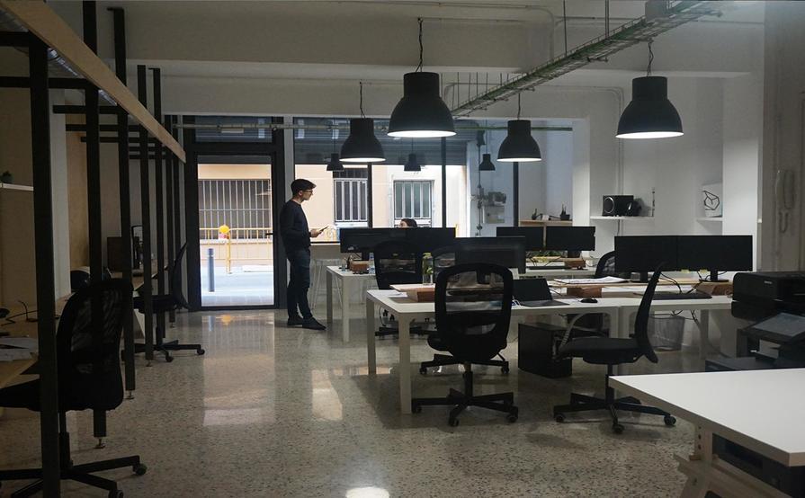 Quiet and Professional Coworking in Central Barcelona Quiet and Professional Coworking in Central Barcelona