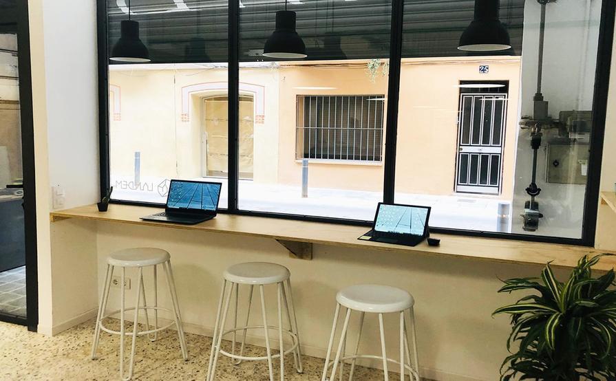 Quiet and Professional Coworking in Central Barcelona Quiet and Professional Coworking in Central Barcelona