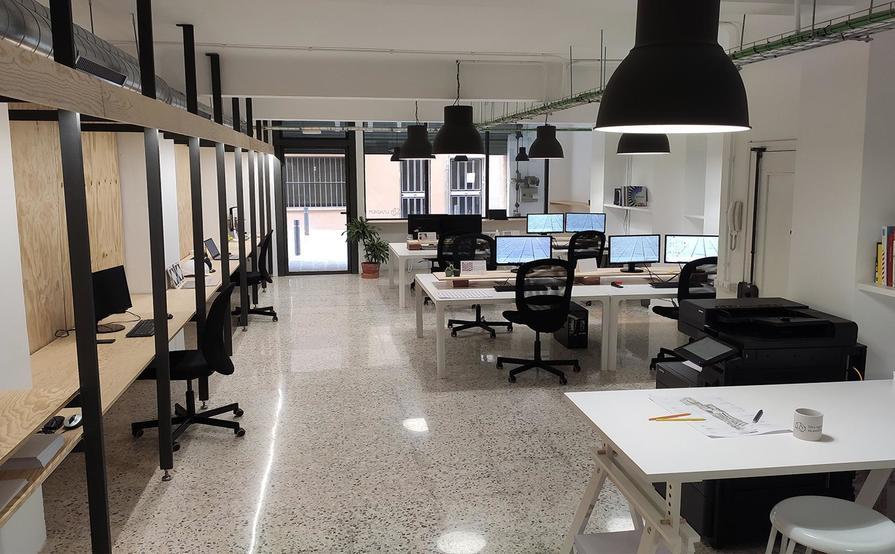 Quiet and Professional Coworking in Central Barcelona Quiet and Professional Coworking in Central Barcelona