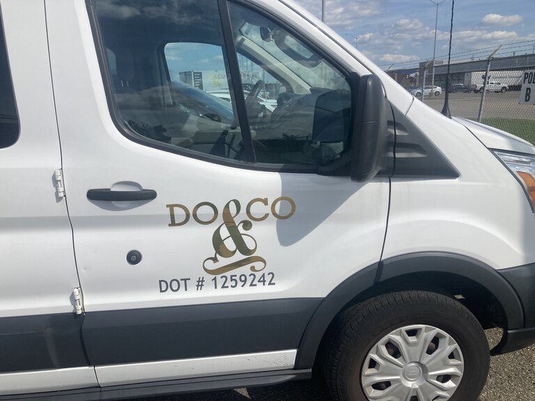 Detroit MI Signs and Graphics