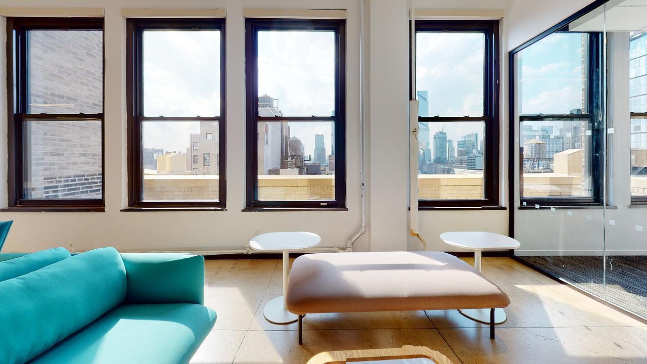 345 Seventh Ave - 20th Floor