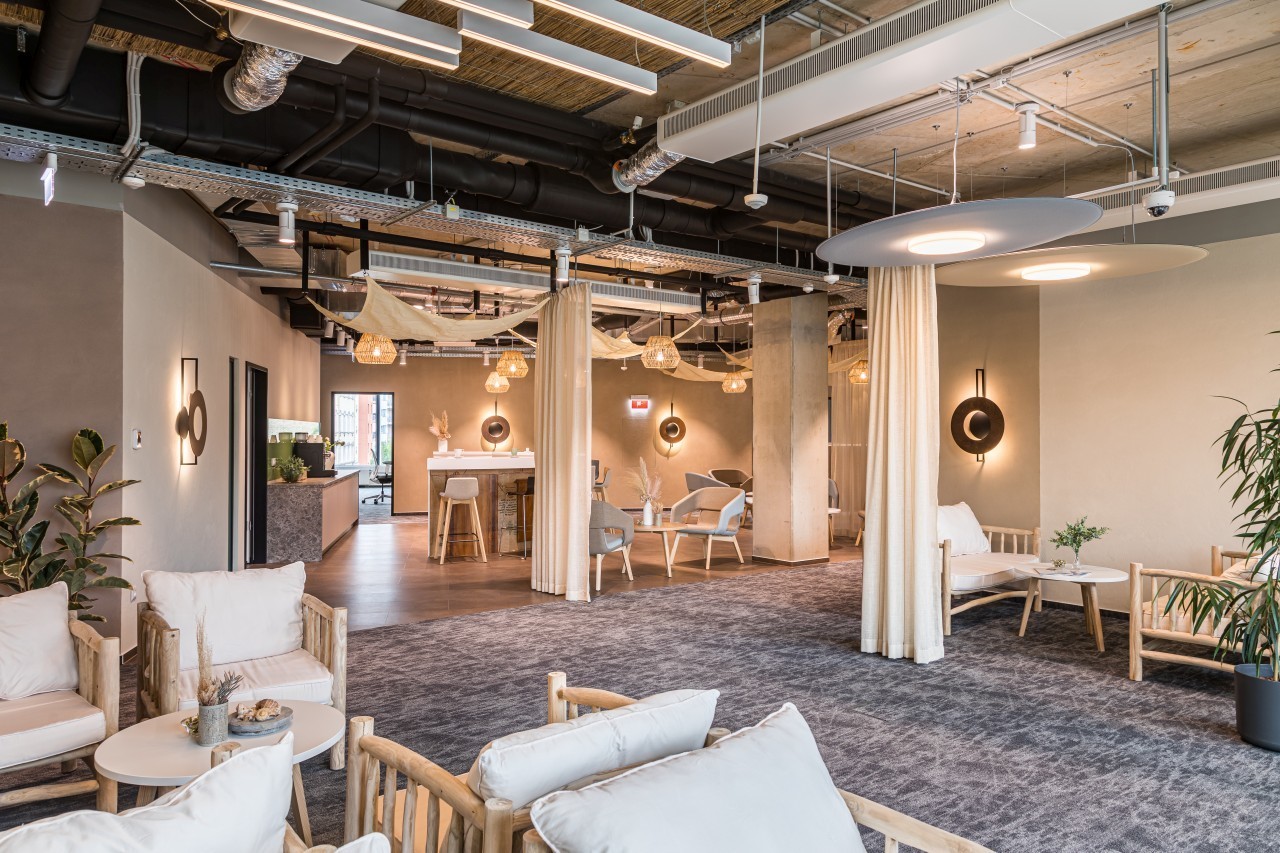 DBH FlexSpace H2O Office Space