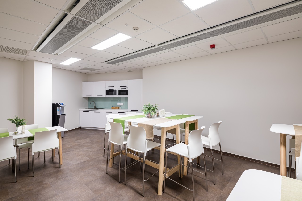 DBH FlexSpace H2O Meeting Room